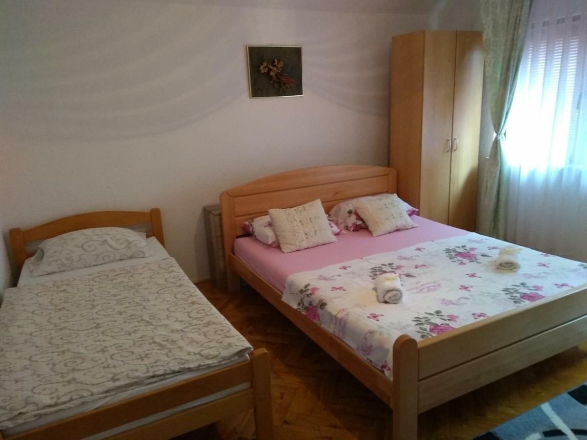 Apartments Aida Bihać Exteriör bild